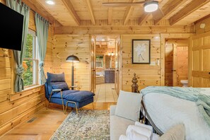5 bedrooms, WiFi, bed sheets