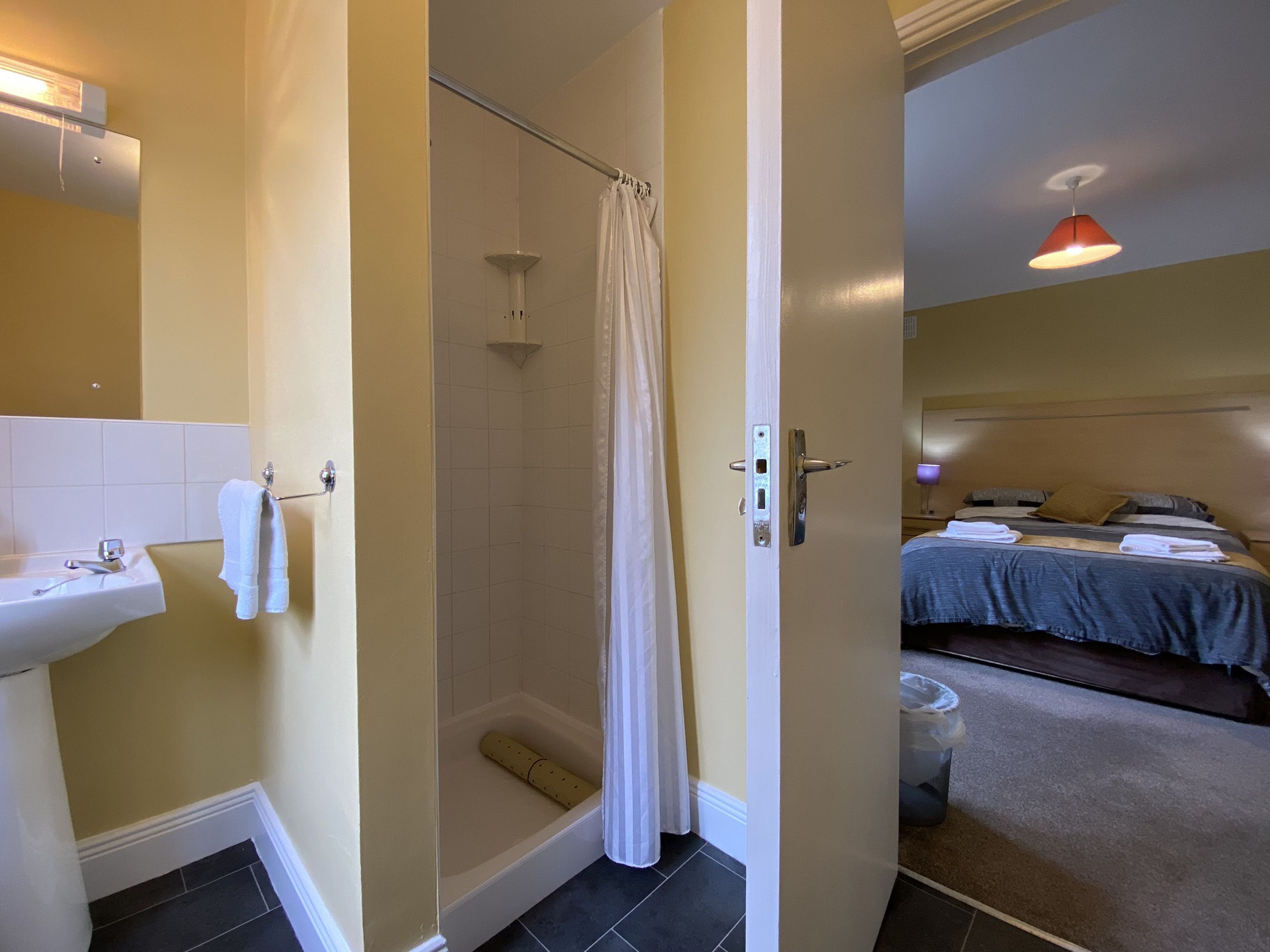 Hair dryer, towels