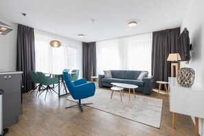 TV - Luxe Appartement Comfort for 2 Persons | Pet-friendly (Zoutelande)