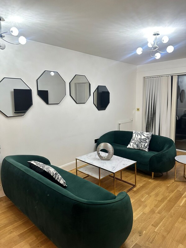 Leilighet | Oppholdsområde