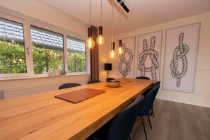 Dining - Appartement - Paviljoenwei 4-1 | Sneek (Offingawier) 'Havenzicht' (Offingawier)
