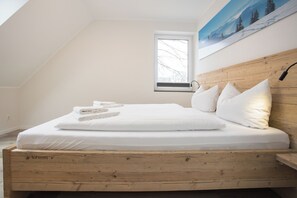 2 bedrooms, Internet