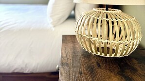 2 chambres, fer et planche à repasser, Wi-Fi gratuit, draps fournis