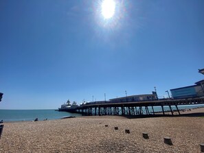 Beach - Beach Cottage Pet Friendly (Eastbourne)