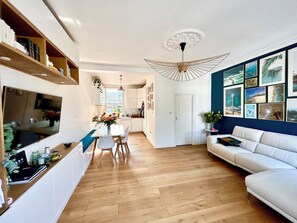 Smart TV - Family home Clapham Common (London)