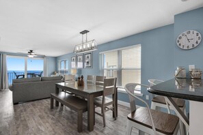 Apartment, Mehrere Betten (The Palms #501) | Speisen