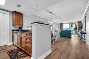 Condo, Multiple Beds (Waterscape 425-A) | Interior - Waterscape 425-a (Fort Walton Beach)