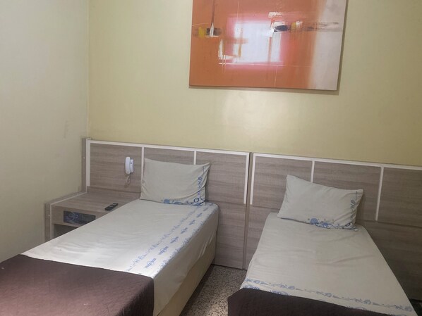 Chambre avec lits jumeaux