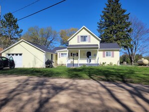 Exterior - Lake Front on Little Clear Lake- Comfort Resort (Prescott)