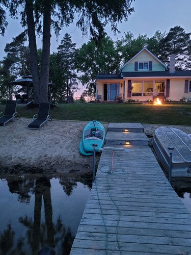 Lake Front on Little Clear Lake- Comfort Resort