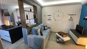 Smart TV - 2 Bedroom Villa in Gallina (Gallina)