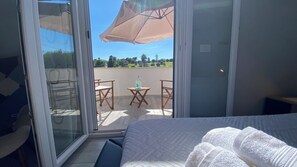 2 soverom, safe på rommet, strykejern/-brett og wi-fi (inkludert)