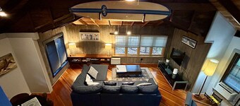 5 houses from the beach, and 5 minutes from town -- Ocean Beach 3-BR hideaway