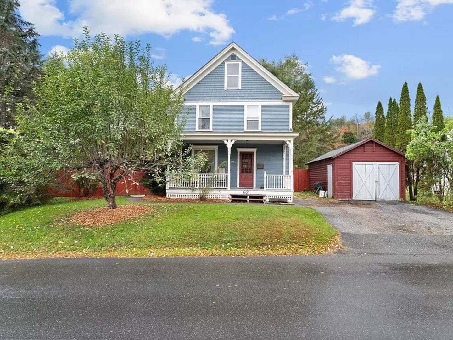 5 minutes to Norwich University. Charming, family friendly Vermont home