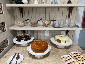 Free daily buffet breakfast  - Aracaju Corais Hotel (Aracaju)
