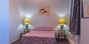 3 chambres, bureau, accès au Wi-Fi (inclus), literie fournie