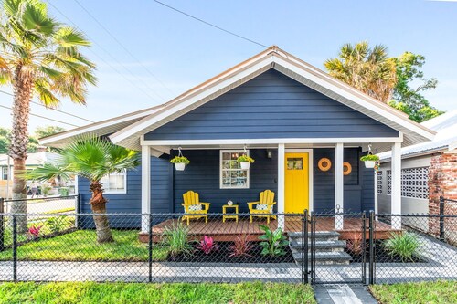 Walk to Downtown St. Augustine + Free Parking