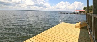 Brinkley’s Place – 2 BR 2 Baths
