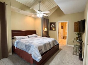 3 عدّة غرف نوم وملاءات أسرّة