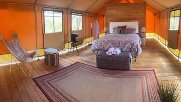 Telt – signature, 1 queensize-seng | Allergitestet sengetøy, dundyner og individuelt dekorert