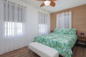 4 bedrooms, travel crib, WiFi, bed sheets