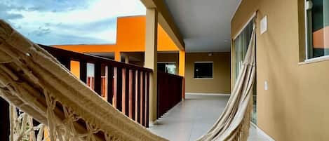 Deluxe Apartment, Garden View | Terrace/patio