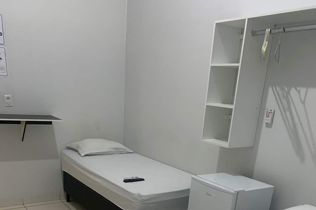 Triple Room | Laptop workspace, free WiFi
