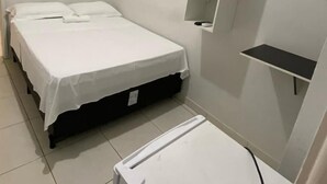 Twin Room | Laptop workspace, WiFi (free) - Pensão do Ceará (Boa Vista)