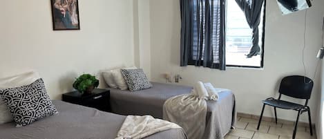 Basic Apartment | Individually decorated, individually furnished, free WiFi, bed sheets