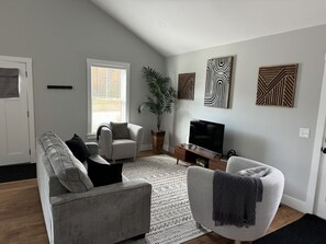 Smart TV - Brand New Stylish Black Cottage (South Kingstown)