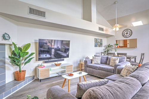 Cozy Haven Retreat - Ideal Location w/Patio & Pool