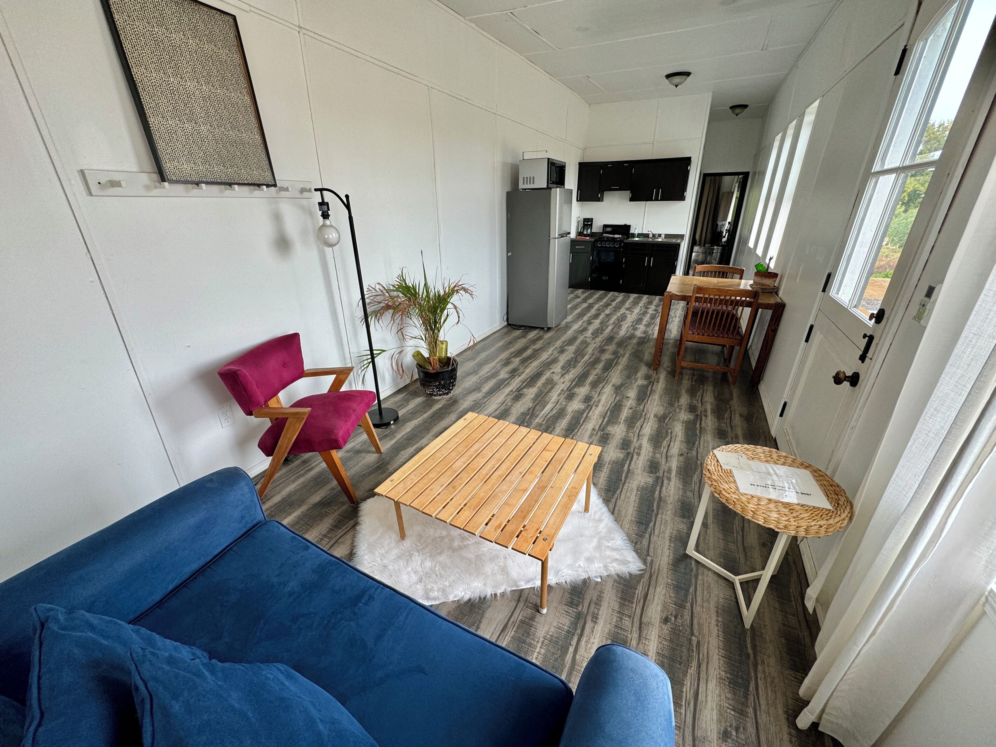 House, 1 Bedroom | Private kitchenette | Coffee/tea maker