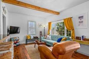 House, 3 Bedrooms, Non Smoking | Living area - Fleetwing Guest House (West Harwich)