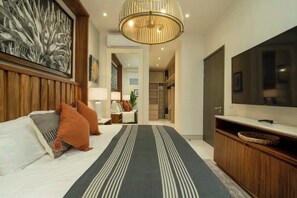 2 bedrooms, iron/ironing board, travel cot, WiFi - Serene Oceanview Getaway with Private Terrace (Cabo San Lucas)