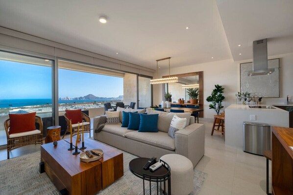 Télévision, chaîne hi-fi