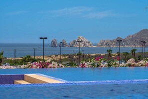 Pool - Ocean View Penthouse with Private Rooftop Deck (Cabo San Lucas)