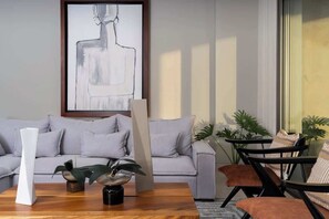 TV, offices - Ocean-View, Pool, Walk to Costco & Soriana (Cabo San Lucas)