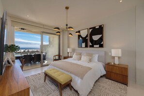 3 bedrooms, desk, iron/ironing board, travel crib