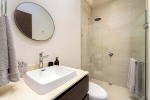 Dusche, Haartrockner