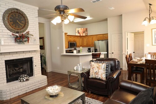 Welcome Cozy Home
