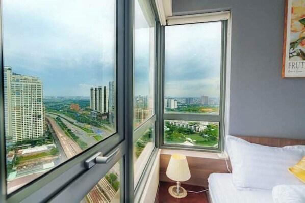 3 bedrooms, WiFi, bed sheets