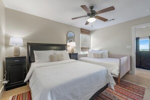 3 Schlafzimmer, Bügeleisen/Bügelbrett, kostenloses WLAN, Bettwäsche