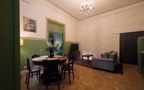 Interior - Green apartment (T'bilisi)