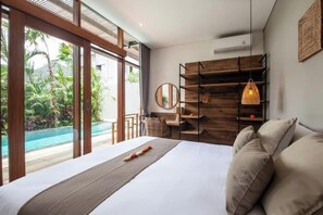 3 Schlafzimmer, Zimmersafe, Schreibtisch, Bügeleisen/Bügelbrett
