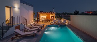 Villa Modea with Heated Pool