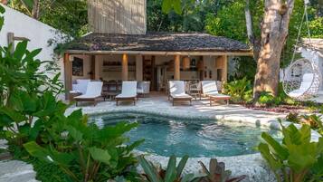 Outdoor pool, open 8:00 AM to 10:00 PM, pool loungers
