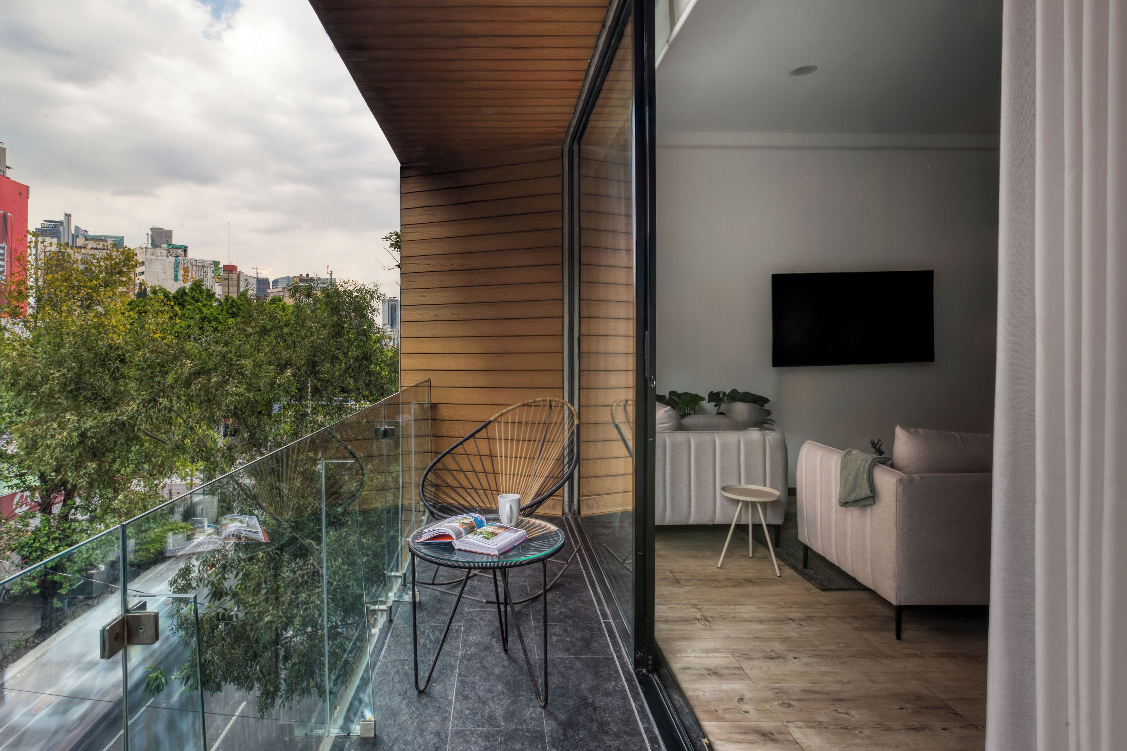 Elite Apartment | Balcony