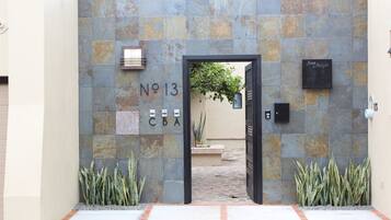 Casa, 1 habitación, para fumadores, balcón | Detalle exterior