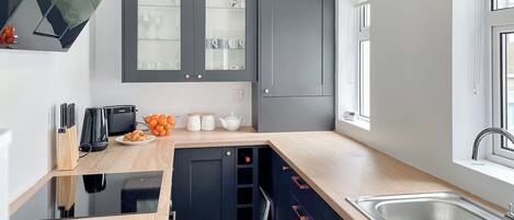 Dishwasher, high chair