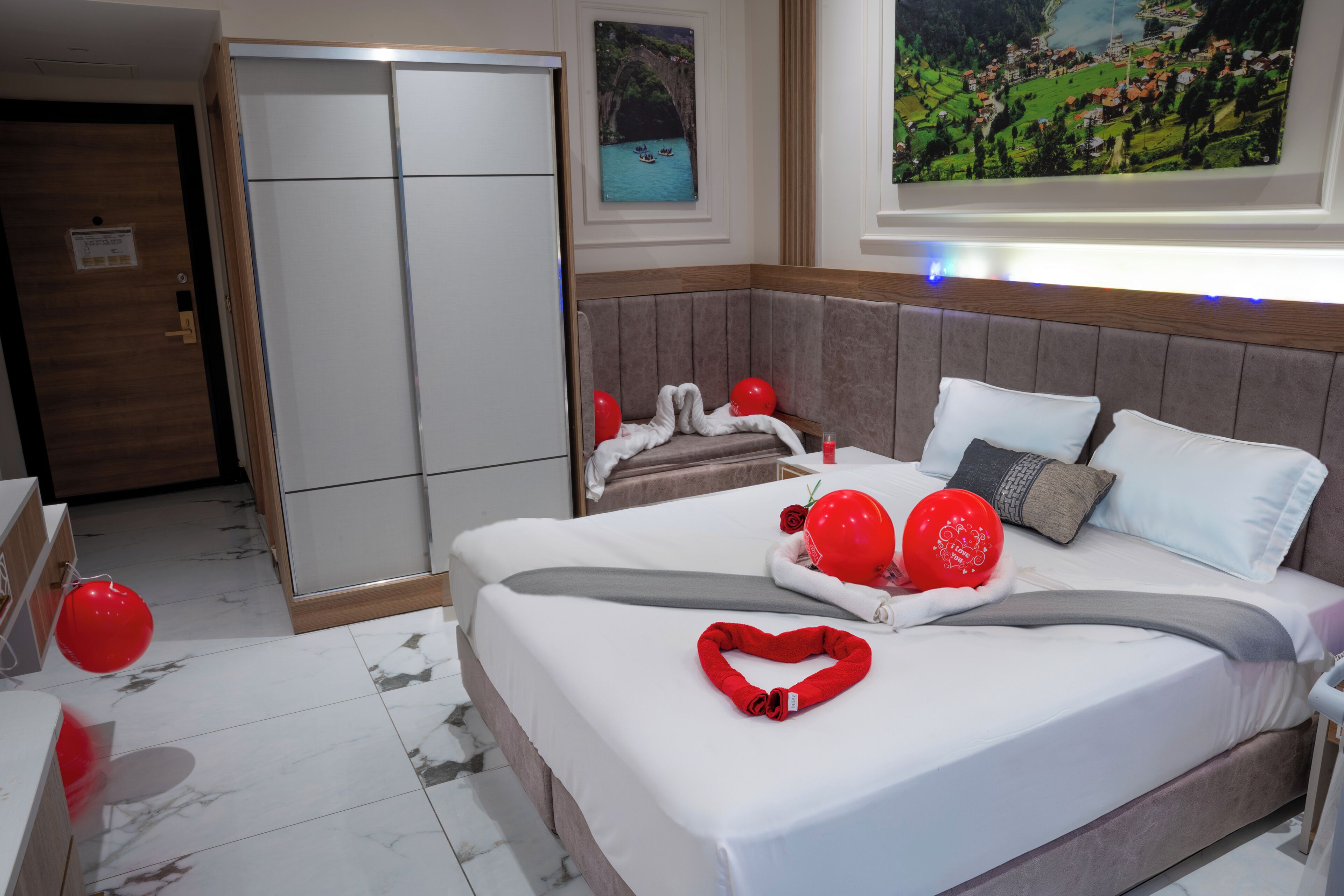 Deluxe-Zimmer, 1 Doppelbett, Poolblick, Poolseite